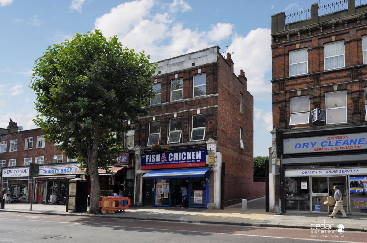 Cricklewood Broadway, London, NW2 3JG