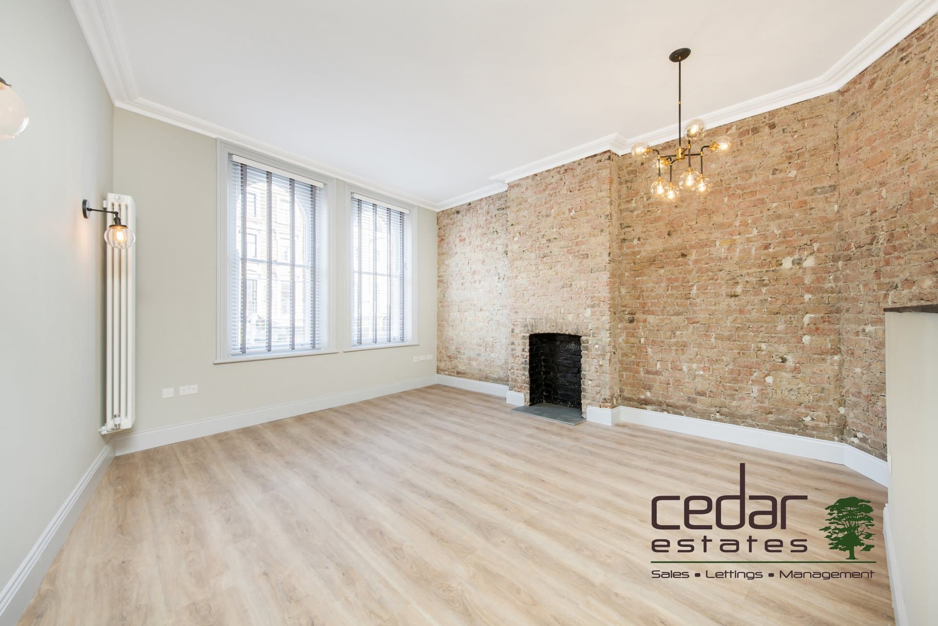 Kilburn High Road, London, NW6 7PY