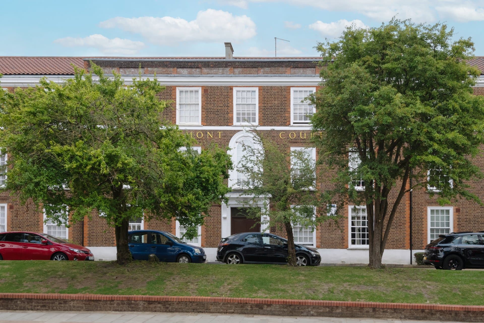 Finchley Road, Temple Fortune, NW11 6XS