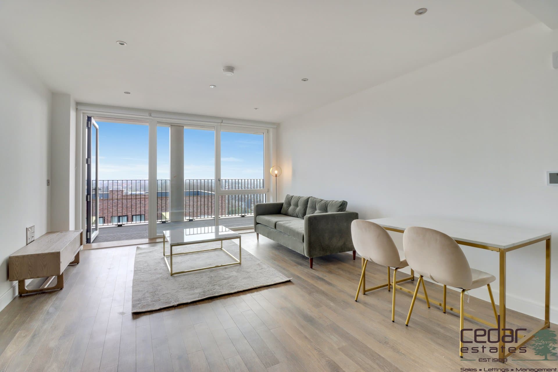 5 Auckland Road, London, E10 5ZA