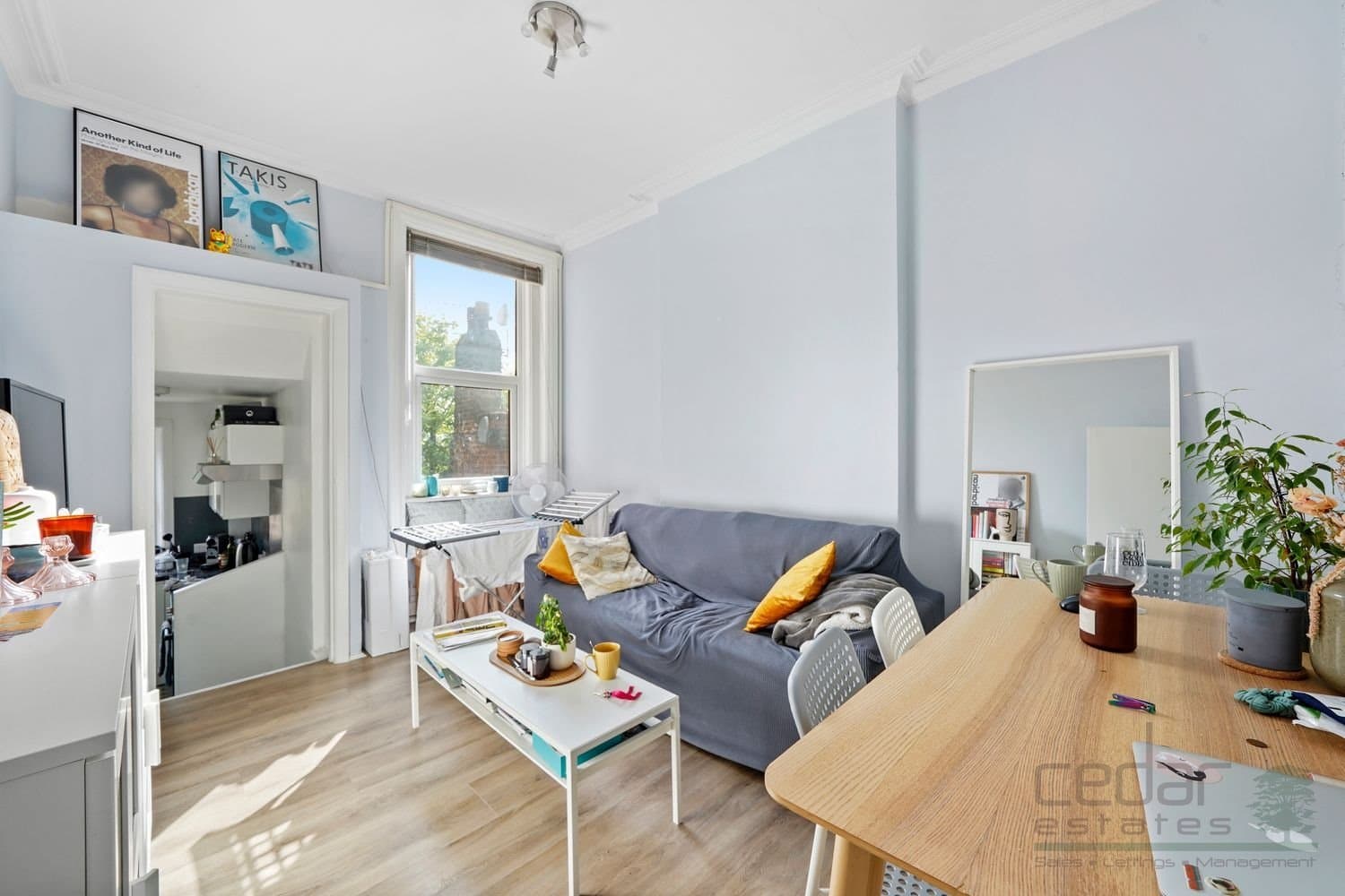 Finchley Road, London, NW3 7BB