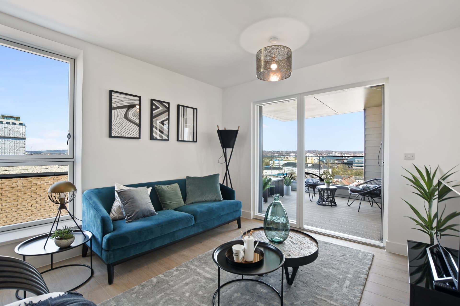 Edgware Road, London, NW9 0FL