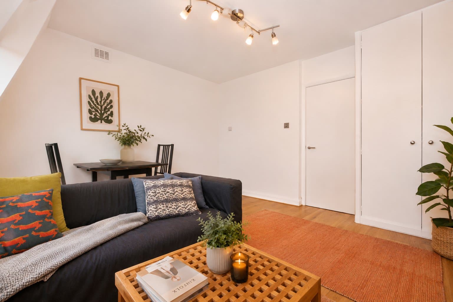 Fairhazel Gardens, South Hampstead, NW6 3QJ