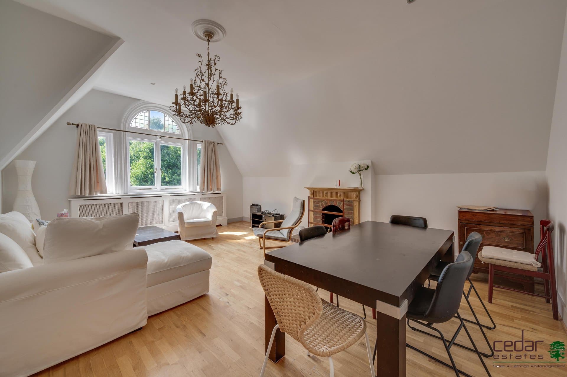 Maresfield Gardens, Hampstead, London, NW3 5SX