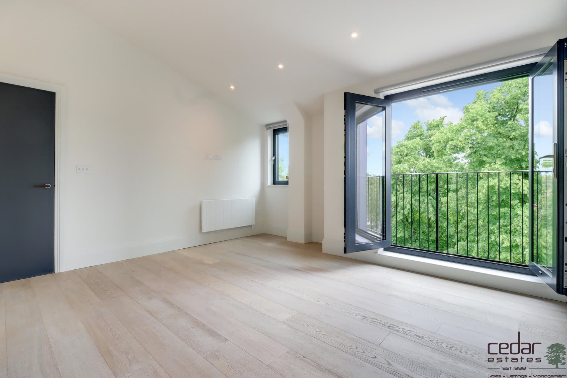Great North Road, East Finchley, London, N2 0NY