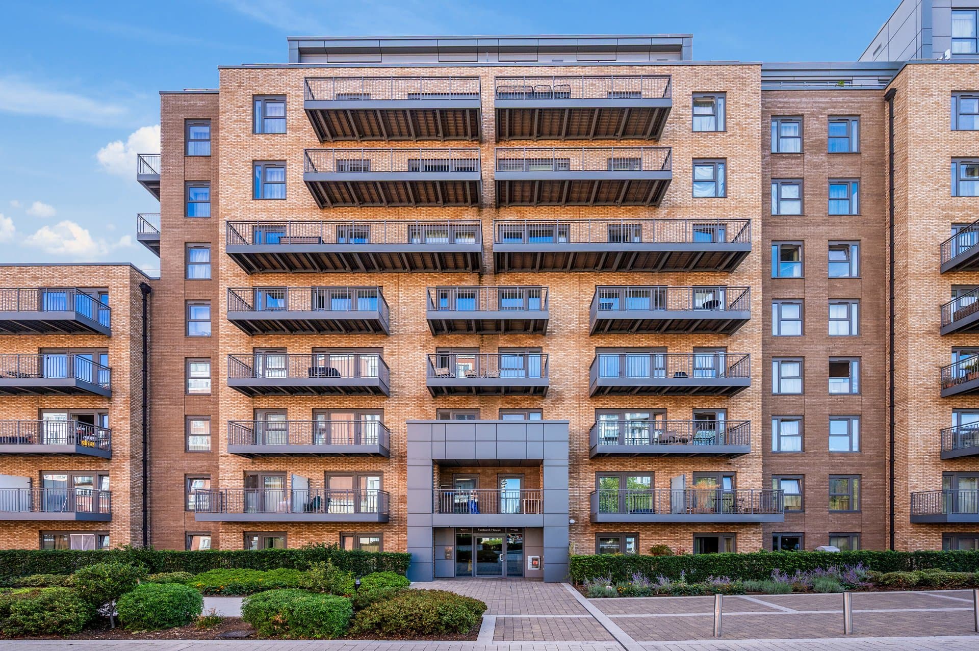 Beaufort Square, Beaufort Park, Colindale, London, NW9 4FJ