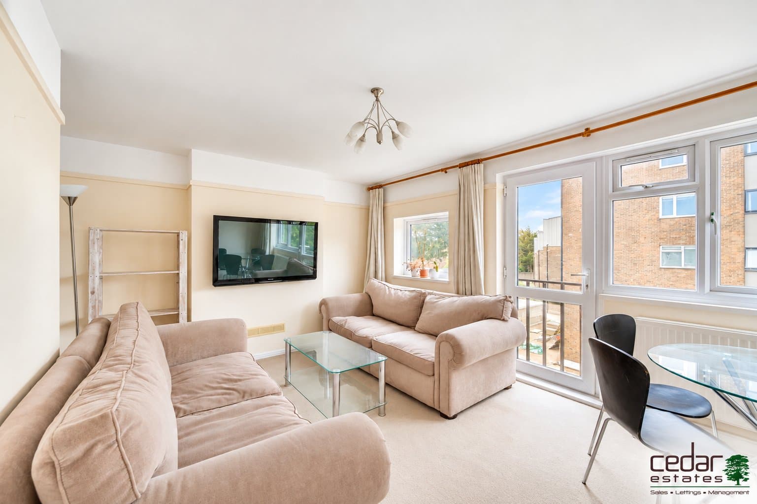 Great North Road, East Finchley, London, N2 0NY